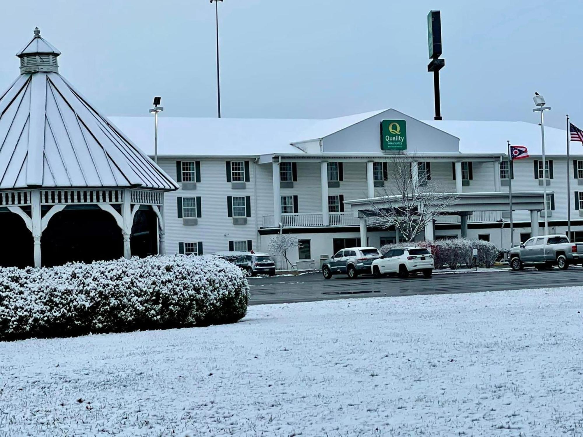 Quality Inn & Suites Bellville - Mansfield Exterior foto